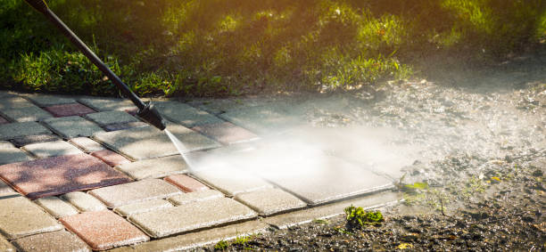 Best Restaurant Pressure Washing  in Seminole Manor, FL